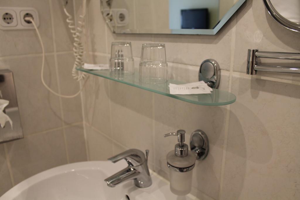 Hotel Mueller Koeln Luaran gambar
