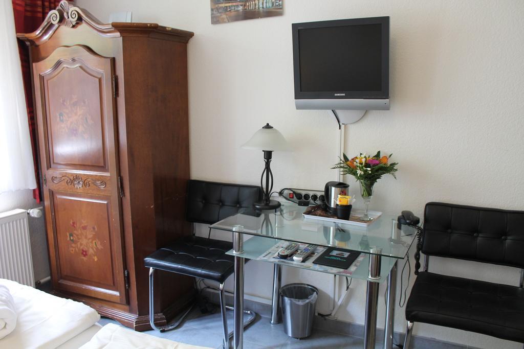 Hotel Mueller Koeln Luaran gambar